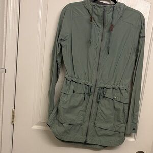 Columbia Women's Utility Jacket in Sage XS